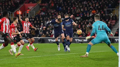 Manchester City cortó en 11 su racha de partidos seguidos ganando.