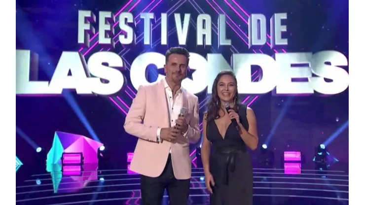 Sergio Lagos y Ángeles Araya animadores del Festival de Las Condes 2022