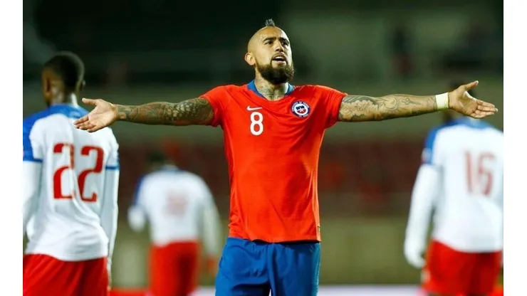 Vidal en el camarín de Colo Colo le aseguró a Riffo ser el patrón de Chile.