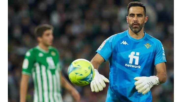 Claudio Bravo es uno de los que se perderá los cuartos de final de la Copa del Rey
