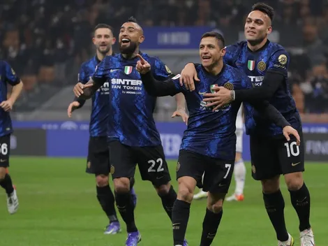 Gol del imparable Alexis en Copa Italia tras la jugada de Vidal