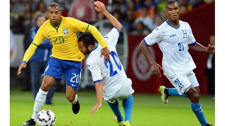 Robinho jugó dos mundiales con Brasil