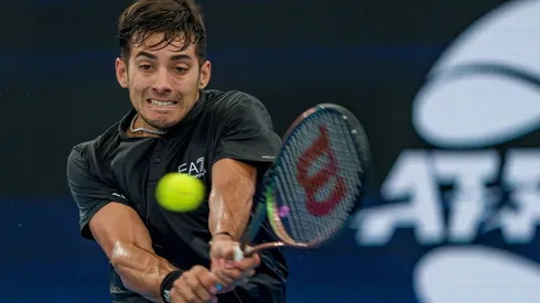 Cristian Garin puede meterse entre los quince mejores tenistas del mundo si ratifica su campaña en el Abierto de Australia