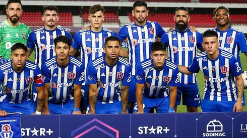 Universidad de Chile cayó en su debut frente a Colo Colo por 2-1.