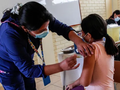 ¿Quiénes se pueden vacunar este martes 18 de enero?