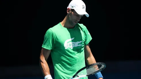 Novak Djokovic y su participación en Roland Garros está en duda.