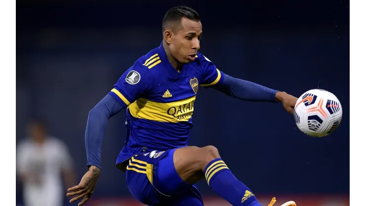 Sebastián Villa puede jugar ante Colo Colo con poco rodaje en pretemporada
