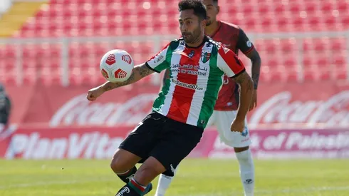 Gustavo Costas lamenta no contar con el Mago Jiménez en Palestino.