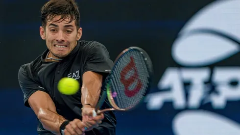 Cristian Garin tuvo un buen arranque en el Abierto de Australia y ratifica su condición de cabeza de serie en el concreto oceánico