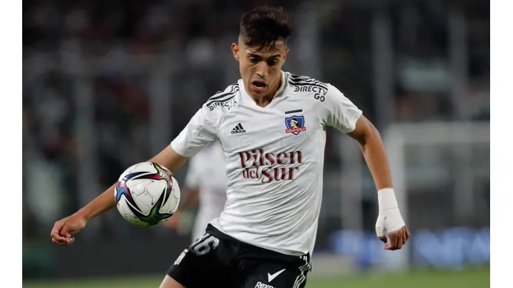 Pablo Solari aún se puede ir de Colo Colo y Gustavo Quinteros mandó un claro pedido.