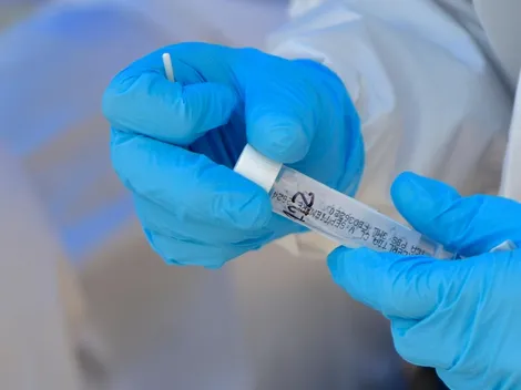 ¿Qué debo hacer si me contagio de Covid y qué pasa si no hago cuarentena?