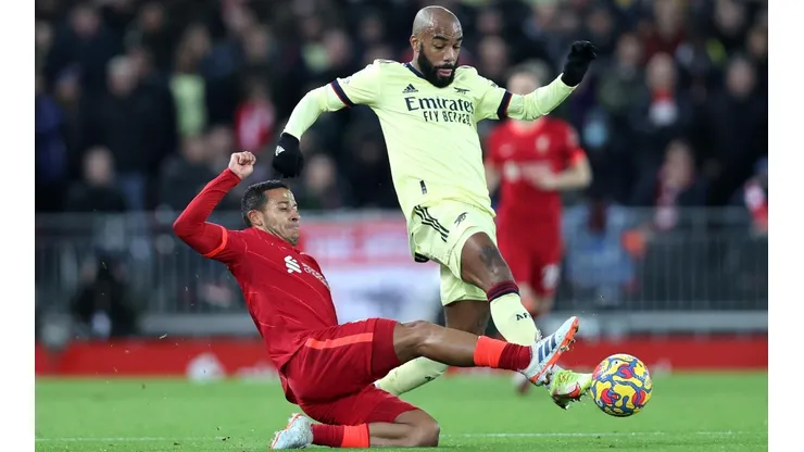 Liverpool y Arsenal se enfrentan en Anfield Road.