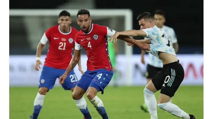 Las selecciones sudamericanas buscan los últimos pasajes a Qatar 2022.