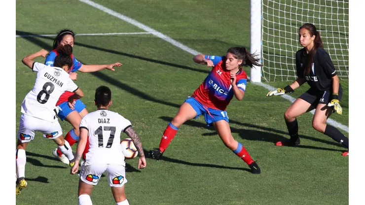 El gerente de Cruzados explicó el plan para mejorar la rama femenina de la UC.