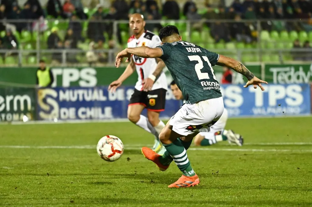 El segundo gol de Duma ante Rangers. (Jose Veas/Aton Chile).