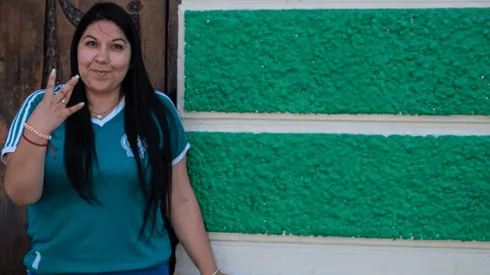 Angélica en la emblemática sede de Wanderers en Valparaíso