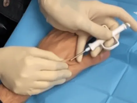 Empresa sueca crea microchip con Pase de Movilidad