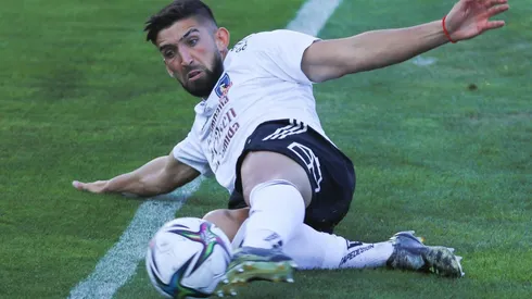 Emiliano Amor firmó hasta el 2024 en Colo Colo