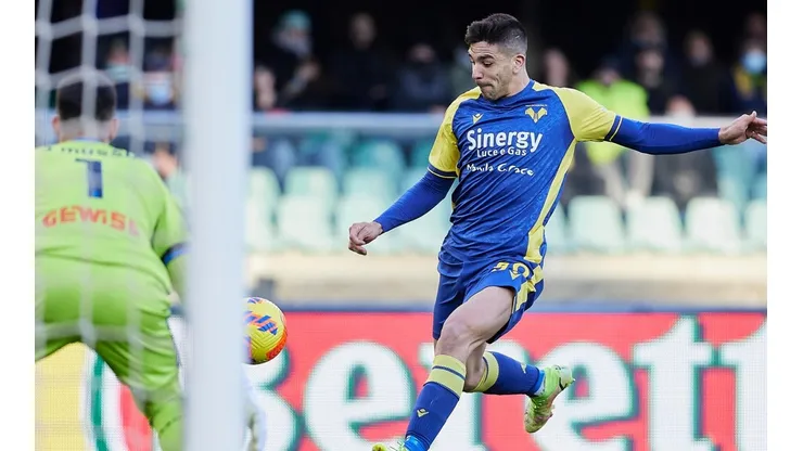 Giovanni Simeone estará ante Chile en Calama