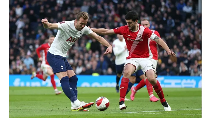 Harry Kane marcó el tercero del Tottenham