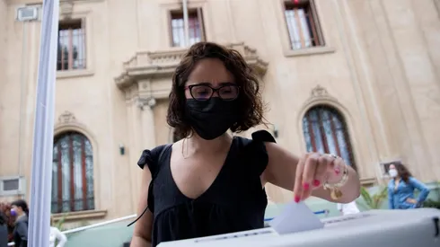 73 años de la aprobación del voto femenino en Chile