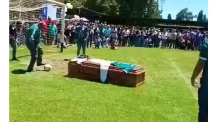 El gol póstumo del Negro Mafla desde su ataúd dio la vuelta al mundo a través de redes sociales