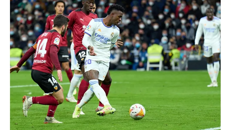 Vinicius Junior anotó doblete en el segundo tiempo.