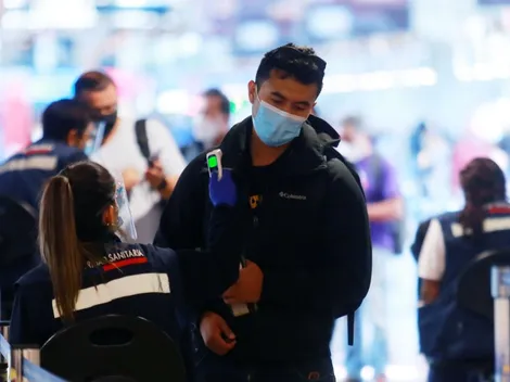 ¿Cuáles son los documentos para viajar en avión a otra región?