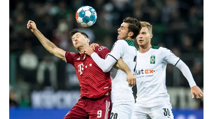 Bayern Múnich es el líder de la Bundesliga con 43 puntos.