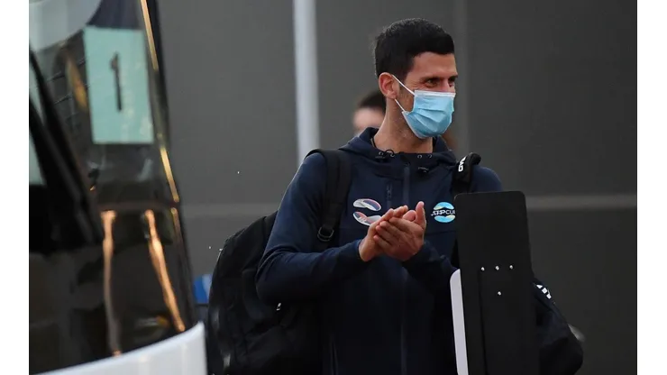 Djokovic está en un hotel de Melbourne encerrado hasta el lunes