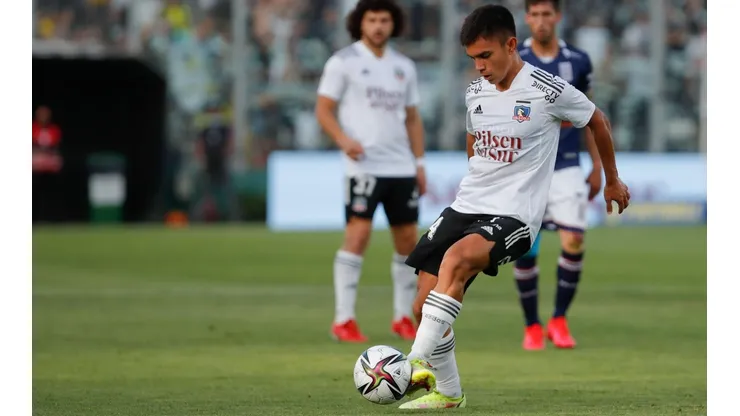 El joven futbolista del Cacique fue ubicado como el volante sub 23 con más efectividad para ganar duelos con sus rivales entre todas las ligas de Sudamérica.