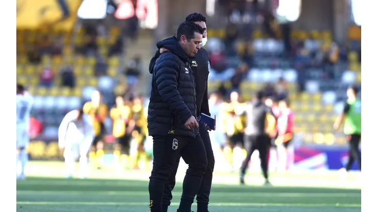 Tito Tapia no continuará como técnico de Coquimbo