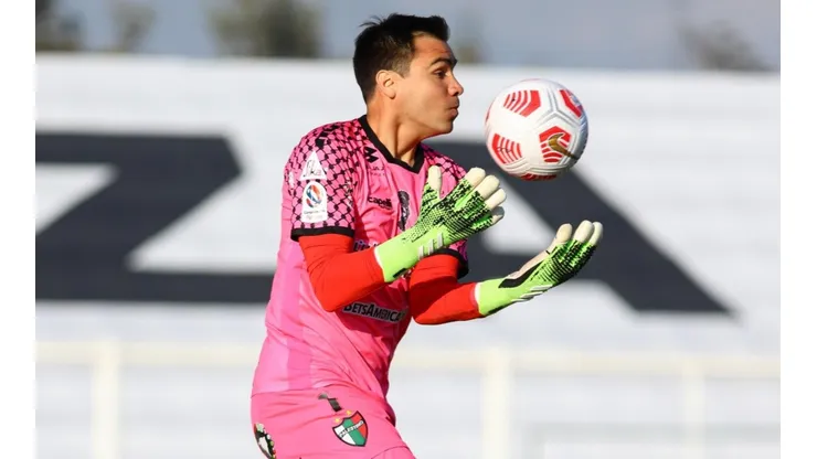 Toselli llega a jugar a Argentina