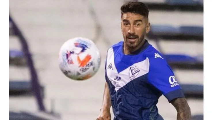 El periodista argentino Juan José Buscalia destaca la virtudes de Martín Lucero para Colo Colo.