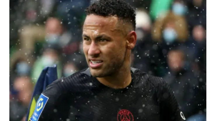 Neymar blanco de dura crítica por parte de ex futbolista del PSG.