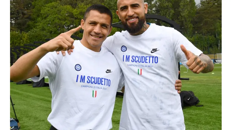 Vidal en aprietos con Alexis y Zamorano