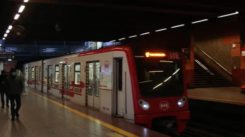 Revisa el detalle del horario para el tren subterráneo.