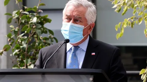 Ministro Enrique Paris confirma la vacunación con la Cuarta Dosis