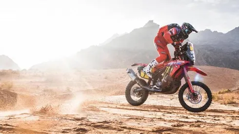 Pablo Quintanilla está en la segunda ubicación de la categoría Motos, a un poco más de tres minutos del líder.