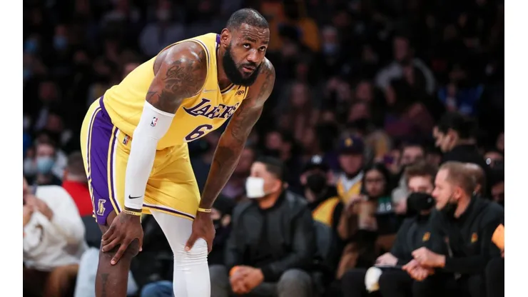 Los Lakers siguen con un andar irregular y cayeron por décimo novena vez en la temporada.