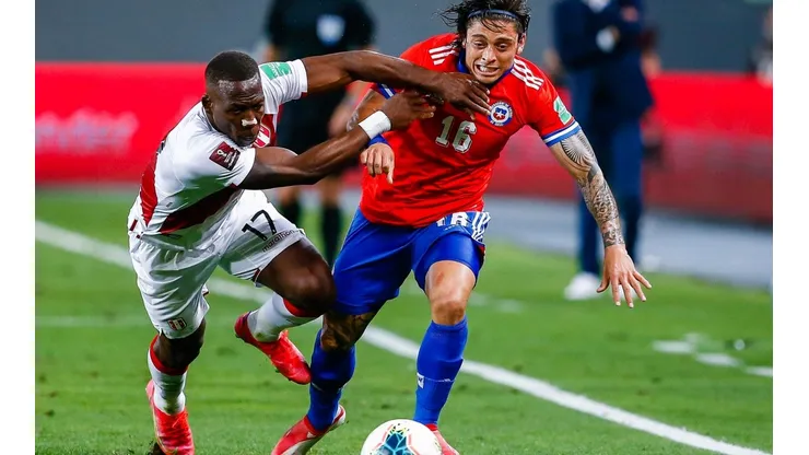 Montecinos se ganó un llamado a la selección chilena de Martín Lasarte y se acopló de muy buena manera al grupo tanto dentro como fuera del terreno de juego.