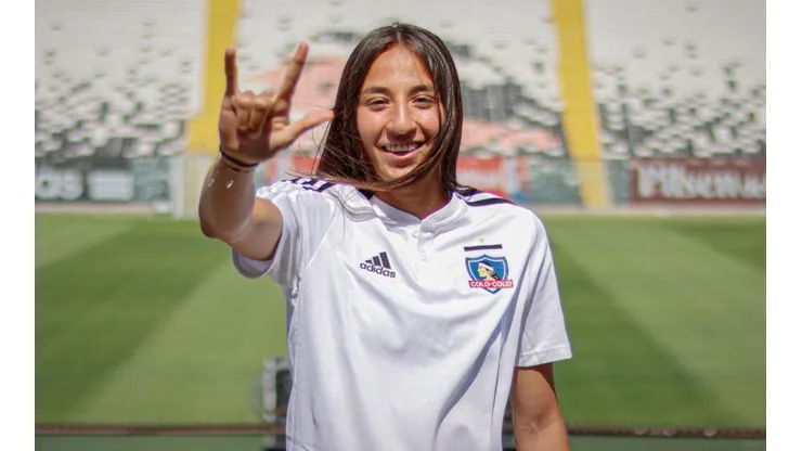 Colo Colo Femenino presentó a Antonia Canales, la nueva arquera del club