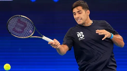 Cristian Garín jugará en el segundo turno ante Roberto Bautista de España por la ATP Cup cuando Sudamérica esté por recibir el 2022, o con los primeros abrazos del nuevo año.