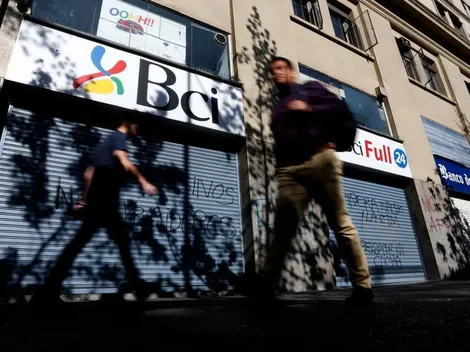 ¿A qué hora cierran los bancos el jueves?