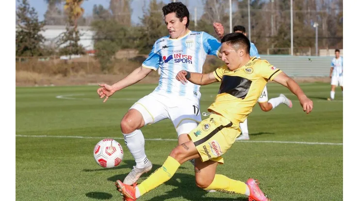 El ex central llega a la Roja