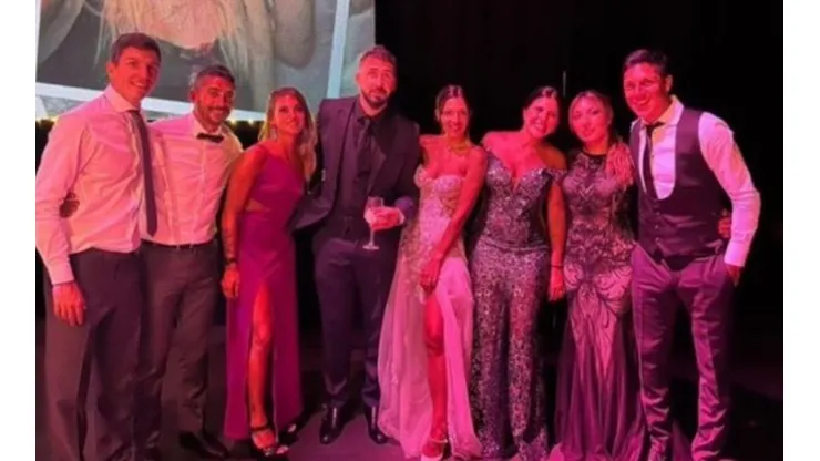 Lucas Pratto realizó su fiesta de matrimonio con sus ex compañeros de River Plate