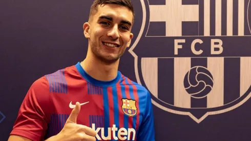 El delantero español de 21 años regresará a su país desde el Manchester City para sumarse al equipo que dirige Xavi Hernández.