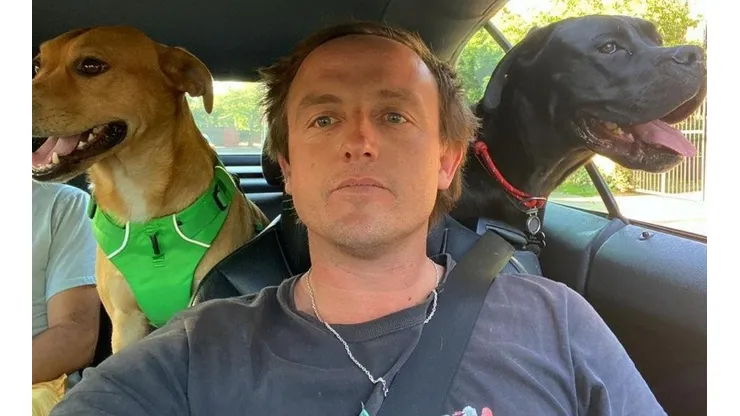 Chispa Lacassie y sus perros.