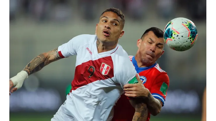 Paolo Guerrero en el radar de Colo Colo, según información de Pato Yáñez.