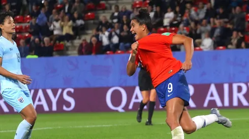 María José Urrutia marcó para la Selección Chilena en el Mundial de Francia en 2019. Rompió redes en 2021 y marcó el Mejor Gol LATAM